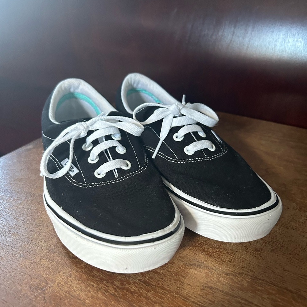 Vans ComfyCush Era